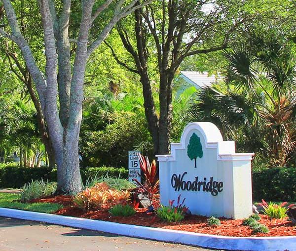 Woodridge Community Sign, Cove Road